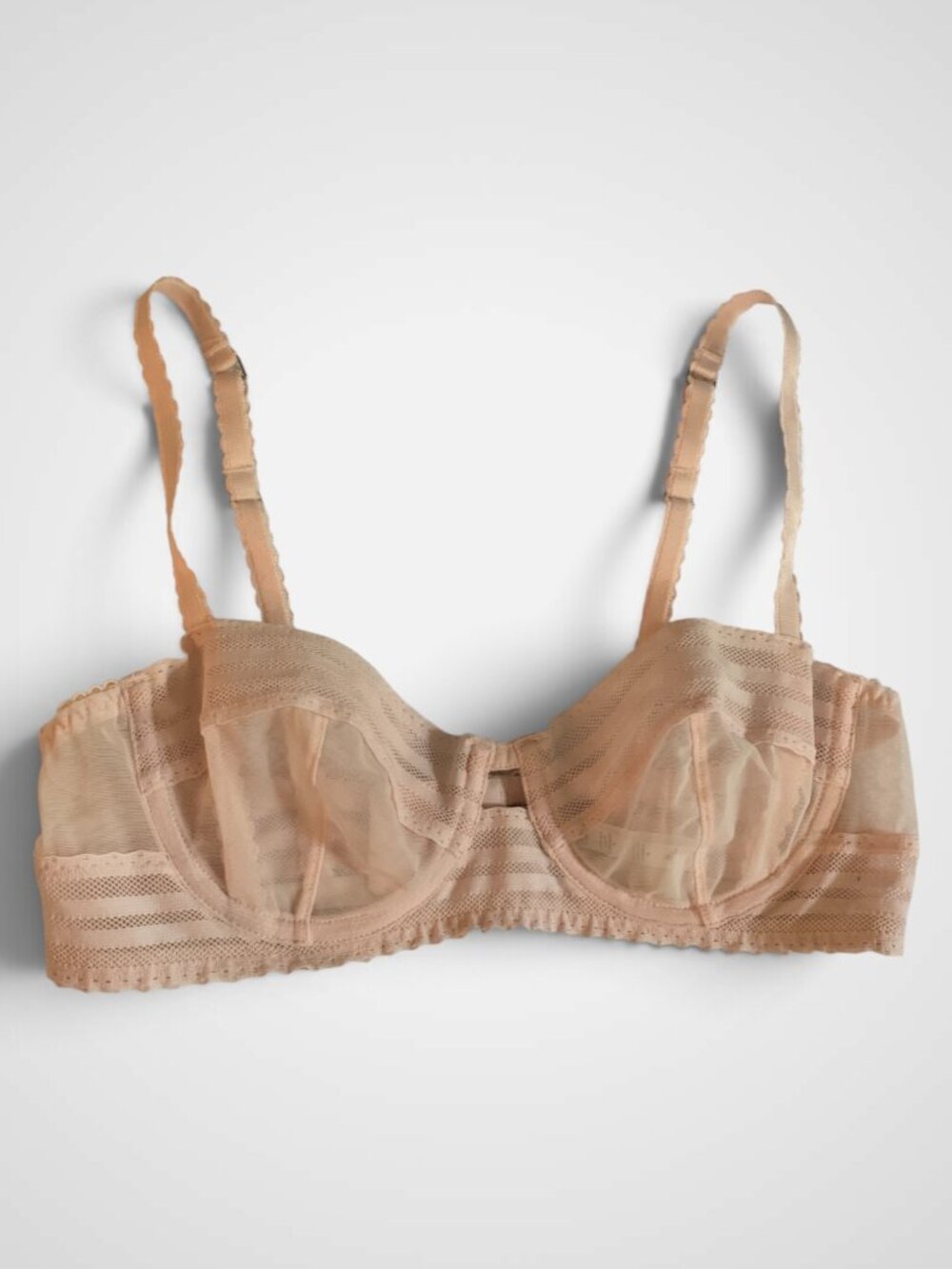 Studio Perla, Size 34B